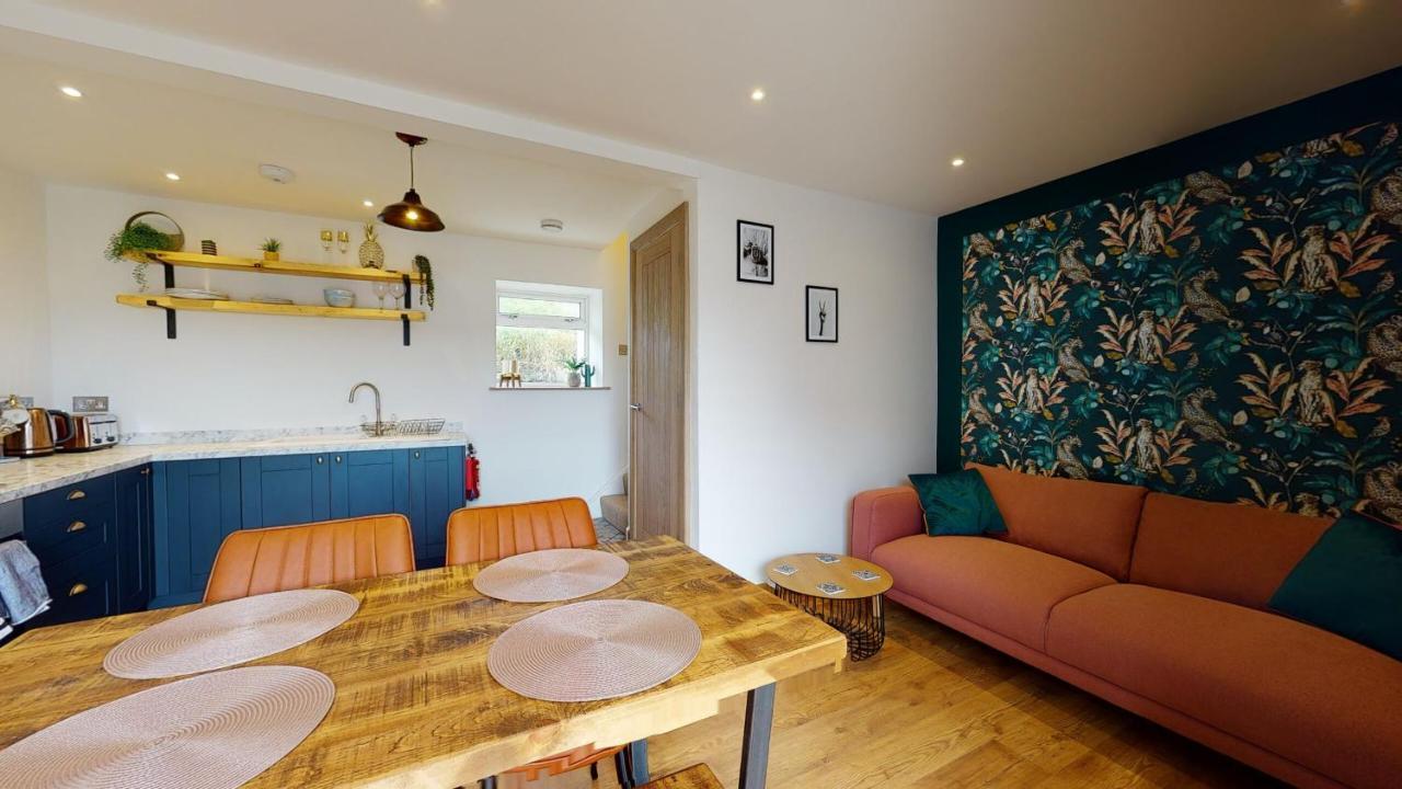 The Little Cottage By Truabode Holiday Lets & Short Lets Newquay - Parking, Wifi & Pet Friendly Brauneberg Εξωτερικό φωτογραφία